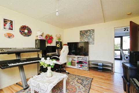 3 bedroom terraced house for sale, Bryony Close, OXFORD
