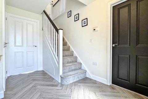 4 bedroom detached house for sale, Swan Close, Hebburn, Tyne and Wear, NE31 2FL