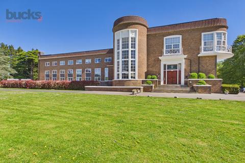 undefined, Wycombe Road, Saunderton, HP14