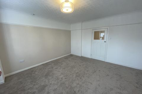 4 bedroom semi-detached house to rent, West Cross Ave, Swansea