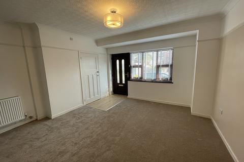 4 bedroom semi-detached house to rent, West Cross Ave, Swansea