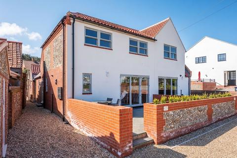 undefined, High Street, East Runton, NR27