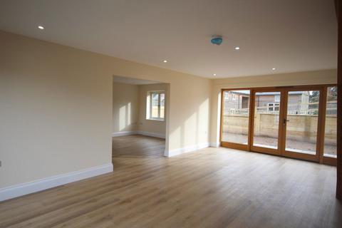 3 bedroom barn conversion to rent, Titley, Kington