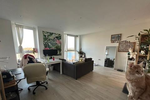 1 bedroom flat to rent, Hartingtons Court, Coster Ave, London, England, N4