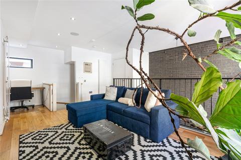 2 bedroom terraced house for sale, Grimsby Street, London, United Kingdom, E2