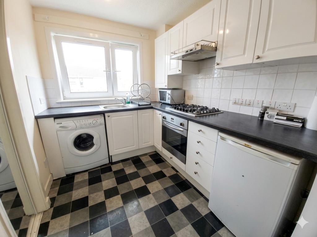 Apartment in Calton - View 3