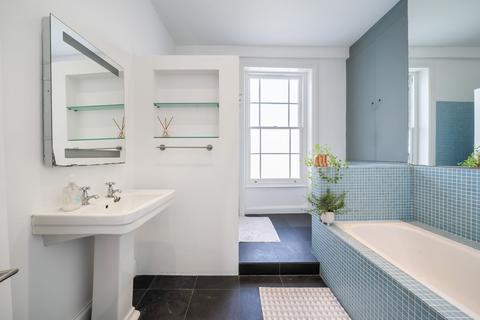 5 bedroom terraced house for sale, Fentiman Road, London SW8
