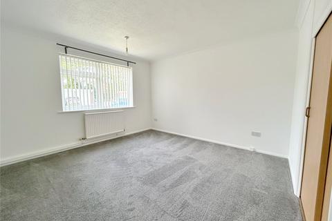 2 bedroom apartment for sale, Montagu Road, Highcliffe, Christchurch, Dorset, BH23
