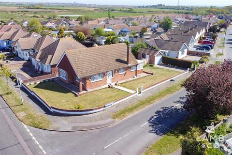 3 bedroom detached bungalow for sale, Briarwood Avenue, Holland-On-Sea CO15