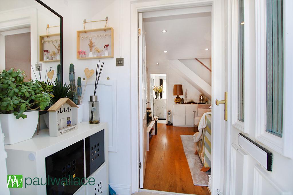 Entrance Porch