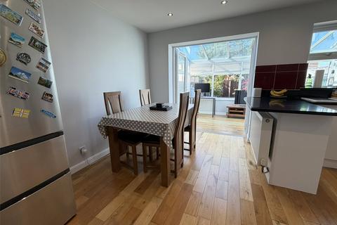 3 bedroom semi-detached house to rent, Katherine Close, Churchdown, Gloucester, GL3