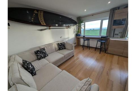 1 bedroom flat for sale, Brighton Road, Lancing, BN15
