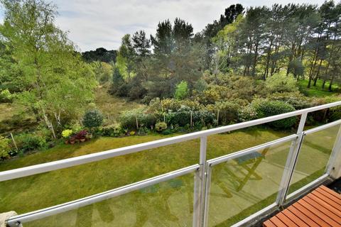 2 bedroom flat for sale, Fairways, Ferndown, BH22