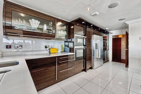 3 bedroom penthouse for sale, Studland Road, Bournemouth, Dorset, BH4