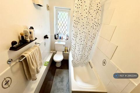 1 bedroom flat to rent, Naples Road, Stockport, SK3