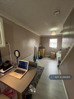 Studio to rent, Rectory Lane, Chelmsford, CM1