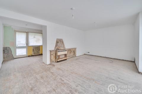 2 bedroom bungalow for sale, Fairmeadow, Buckingham MK18