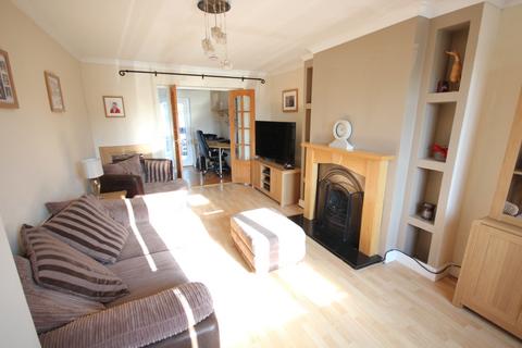 4 bedroom semi-detached house for sale, Putteridge Road, Luton LU2
