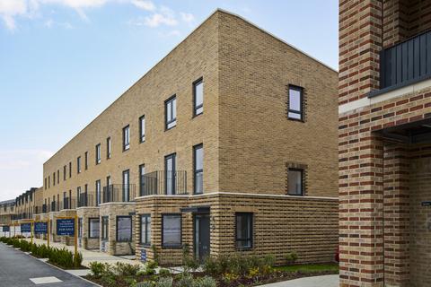 End of terrace house - The Headland at Springstead Village, Off Cherry Hinton Road CB1