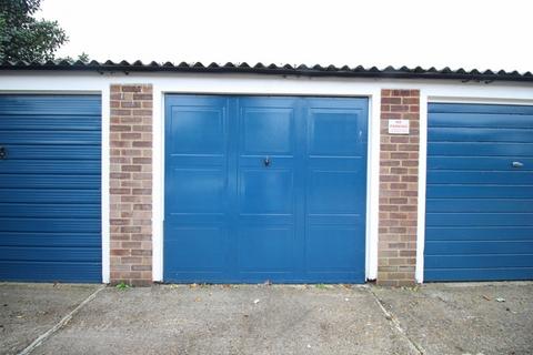 Garage for sale, Hibernia Road,  Hounslow, TW3