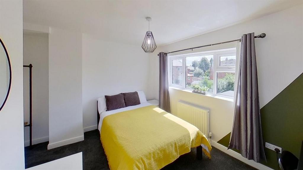 Pelham Crescent, Nottingham NG9 - View 6