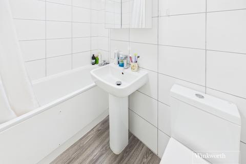 Studio for sale, Ammanford Green, London NW9