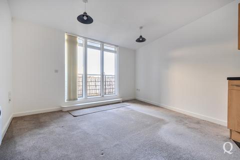 2 bedroom apartment to rent, Kingfisher Meadow, Maidstone, ME16