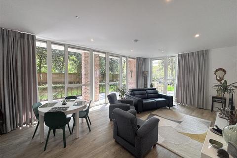 undefined, Alderley Road, Wilmslow
