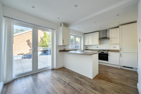 3 bedroom semi-detached house for sale, Maple Gardens, Yateley GU46