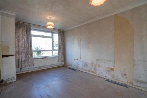 3 bedroom semi-detached house for sale, Conway Close, Shirley, B90