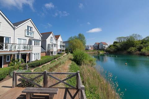 4 bedroom detached house for sale, Twelve Acres Road, Snodland ME6