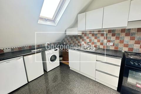 2 bedroom apartment to rent, Portsmouth Road, Hindhead, GU26