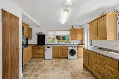 4 bedroom detached house for sale, Princes Walk, Pontypool NP4