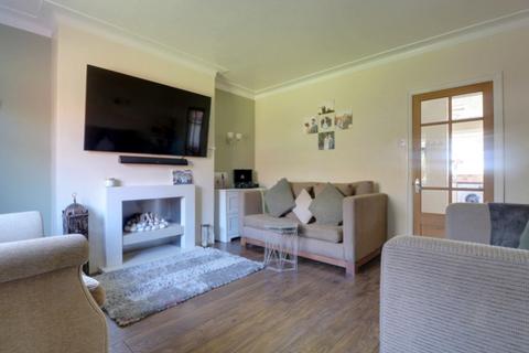 3 bedroom semi-detached house for sale, Hunsworth Lane, Cleckheaton, West Yorkshire, BD19