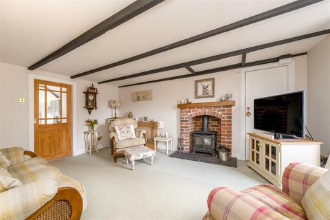 3 bedroom detached house for sale, 15, Duns Road, Swinton, TD11