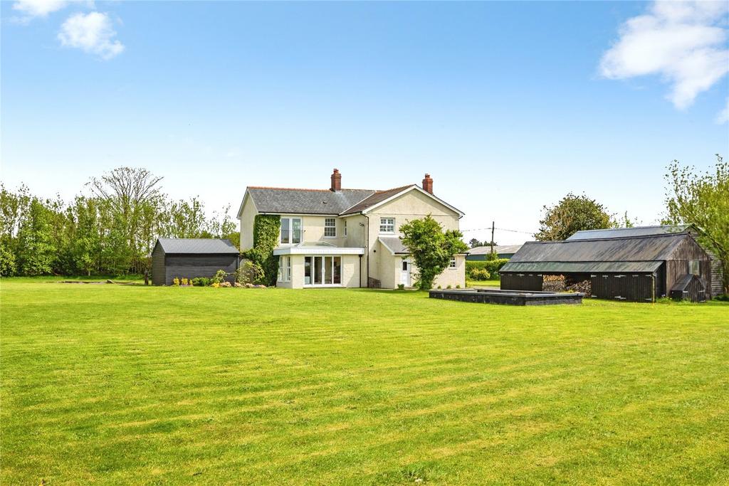 3 bedroom detached house for sale