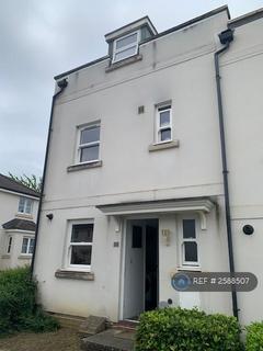 4 bedroom end of terrace house to rent, Redmarley Road, Cheltenham, GL52