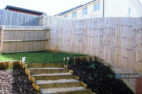 4 bedroom terraced house to rent, Alvington Drive, Cheltenham, GL52