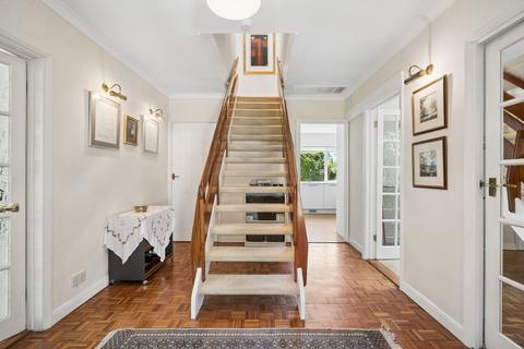 4 bedroom detached house for sale, Mynchen Road, Beaconsfield, HP9
