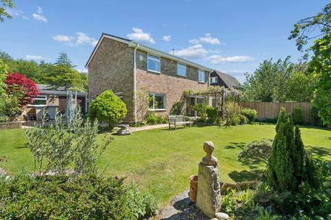 4 bedroom detached house for sale, Mynchen Road, Beaconsfield, HP9
