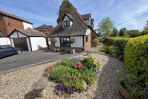 3 bedroom detached house for sale, Lon Hir, Carmarthen SA31