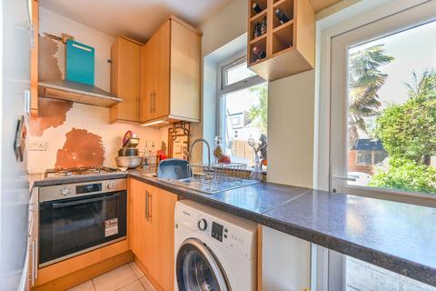 1 bedroom flat for sale, Elthorne Park Road, Hanwell, London, W7
