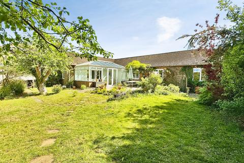 4 bedroom bungalow for sale, Hobs Acre, Upper Beeding, West Sussex, BN44
