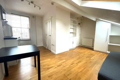 1 bedroom flat to rent, Salisbury Road, Monor House, London