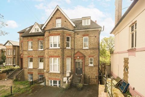 1 bedroom flat for sale, Culverden Road, London SW12