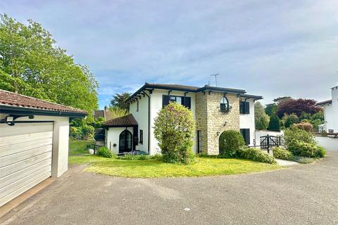 4 bedroom detached house for sale, Berrow Road, Burnham-on-Sea, Somerset, TA8