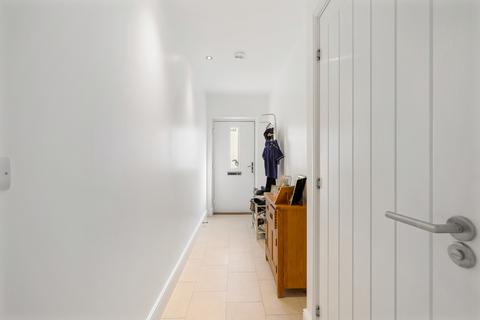 3 bedroom end of terrace house for sale, Point Chase, Colchester, CO6