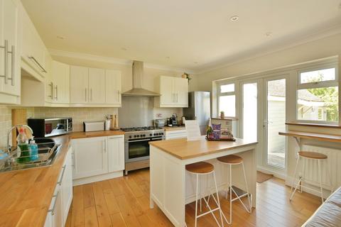 4 bedroom bungalow for sale, Hardy Road, Greatstone, Kent, TN28