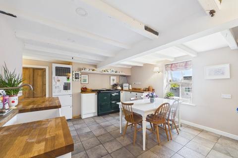 4 bedroom detached house for sale, Main Street, Tibthorpe, YO25 9LA