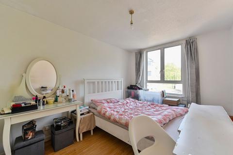 4 bedroom semi-detached house for sale, Fairbairn Green, Oval, London, SW9